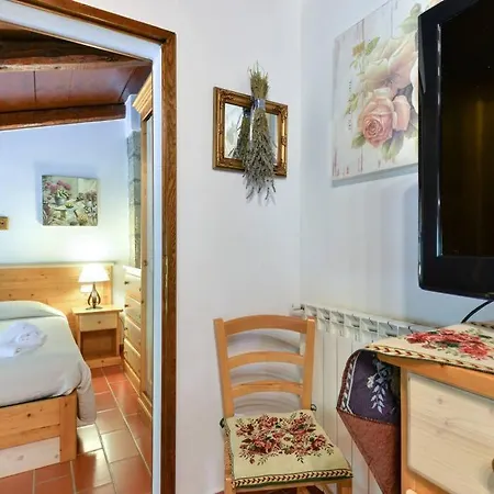 Apartamento 38-volpini House In Amiata - Val D'orcia, Saturnia, Feste&sagre *